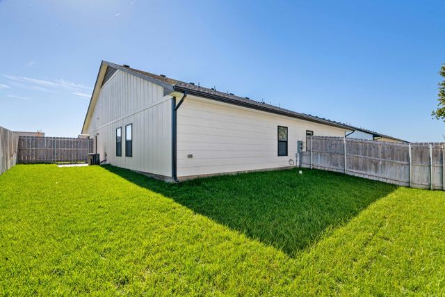 3518-3520 W 45th St. S., Wichita, KS 67217