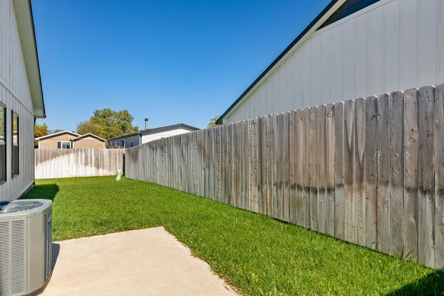 3518-3520 W 45th St. S., Wichita, KS 67217