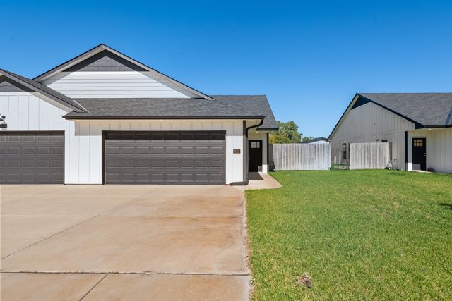 3518-3520 W 45th St. S., Wichita, KS 67217