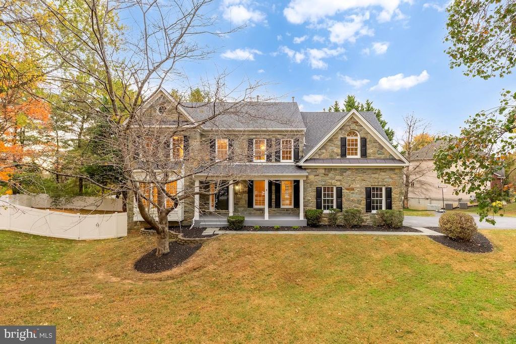 12827 TERN DR, North Potomac, MD 20878