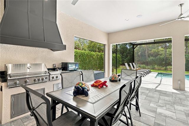9440 Whooping Crane WAY, Naples, FL 34120
