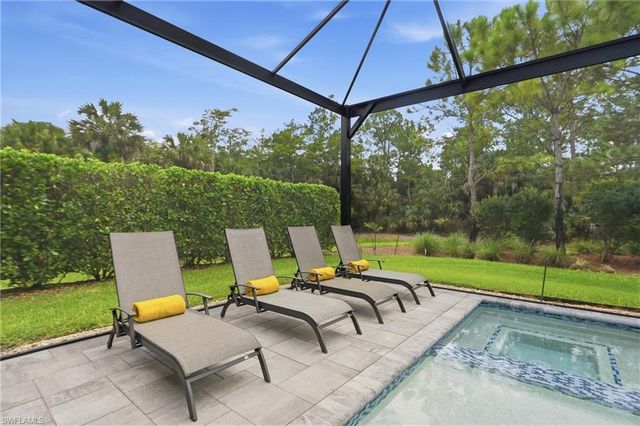 9440 Whooping Crane WAY, Naples, FL 34120