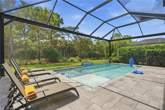 9440 Whooping Crane WAY, Naples, FL 34120