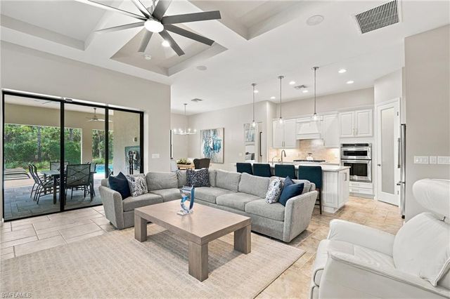 9440 Whooping Crane WAY, Naples, FL 34120