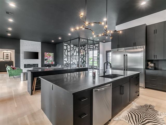 8225 SW 109th Terrace, Oklahoma City, OK 73173