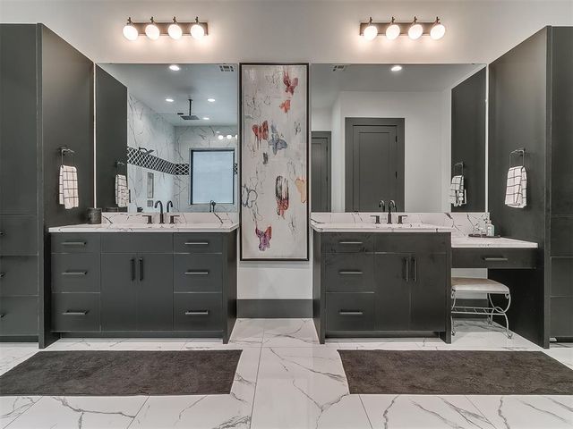 8225 SW 109th Terrace, Oklahoma City, OK 73173