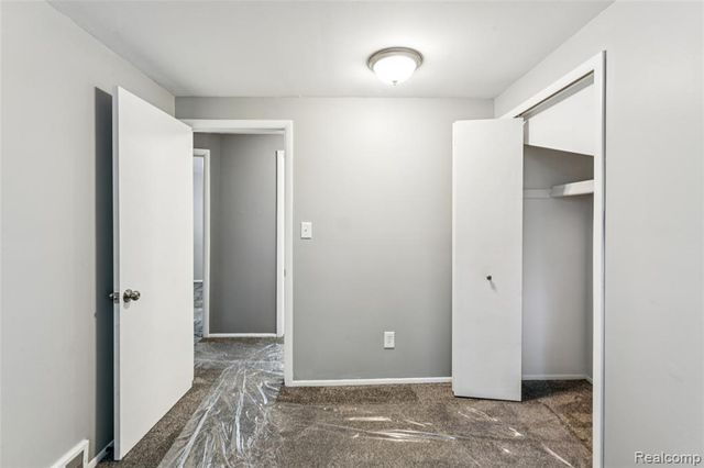 3140 Van Zandt Road, Waterford, MI 48329