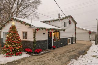 3140 Van Zandt Road, Waterford, MI 48329