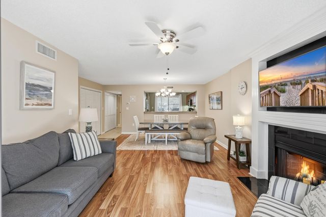 151 Wetherby Way Apt 13B, Myrtle Beach, SC 29572