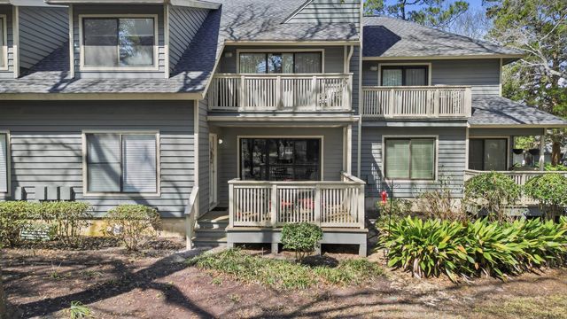 151 Wetherby Way Apt 13B, Myrtle Beach, SC 29572