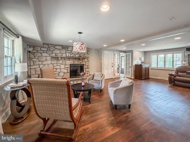 1168 TEMPLE DR, Yardley, PA 19067