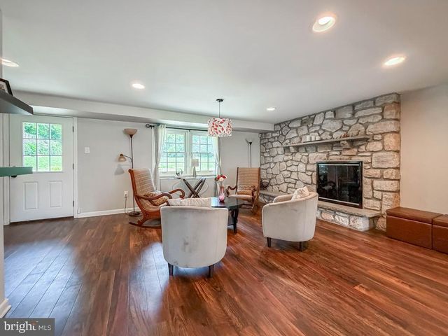 1168 TEMPLE DR, Yardley, PA 19067