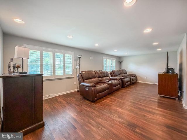1168 TEMPLE DR, Yardley, PA 19067