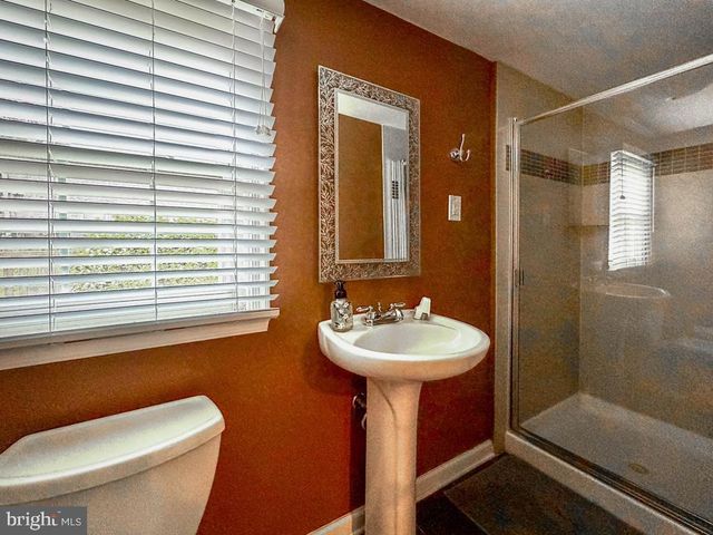 1168 TEMPLE DR, Yardley, PA 19067