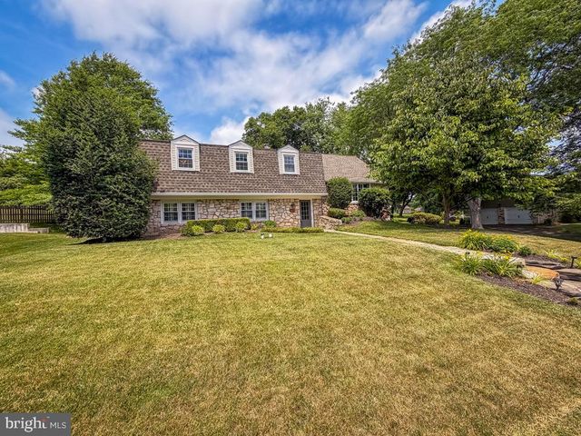 1168 TEMPLE DR, Yardley, PA 19067