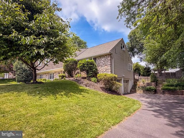 1168 TEMPLE DR, Yardley, PA 19067