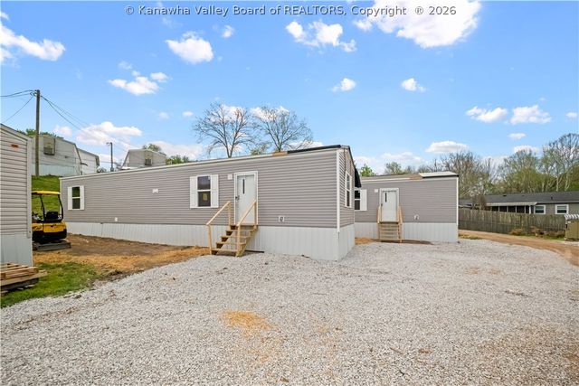 2659 2nd Street, Hurricane, WV 25526