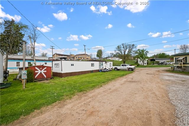 2659 2nd Street, Hurricane, WV 25526