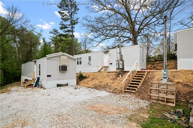 2659 2nd Street, Hurricane, WV 25526