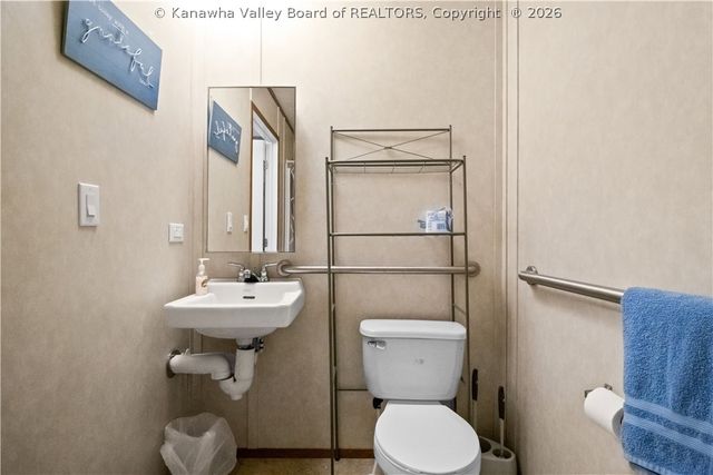 2659 2nd Street, Hurricane, WV 25526