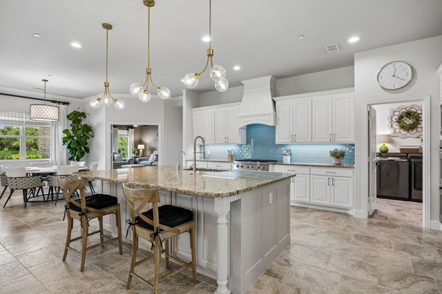 313 Strain Lane, Lucas, TX 75002