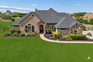 313 Strain Lane, Lucas, TX 75002