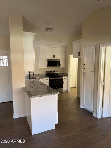 11303 W LAWRENCE Lane, Peoria, AZ 85345