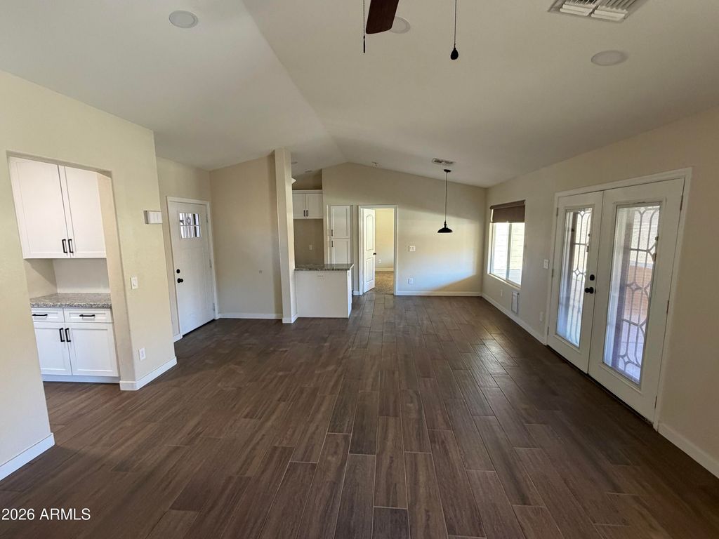 11303 W LAWRENCE Lane, Peoria, AZ 85345 — photo 2