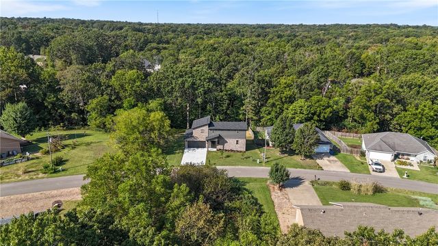 5 Hebrides Lane, Bella Vista, AR 72715