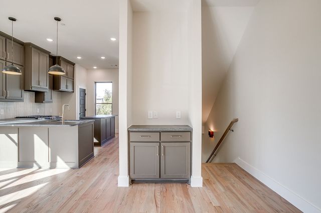 2820 Weisenberger Street 110, Fort Worth, TX 76107