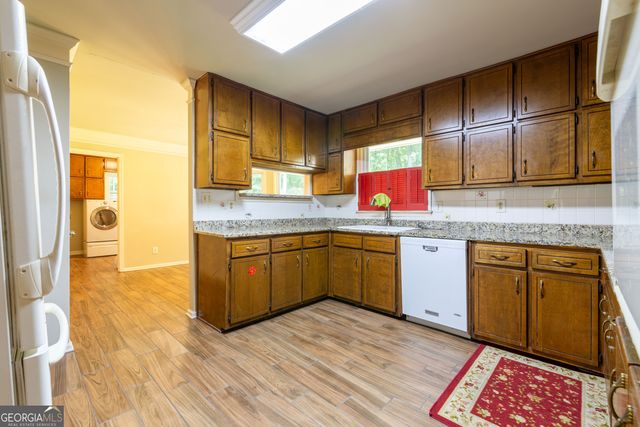 1976 Emerald Drive, Jonesboro, GA 30236