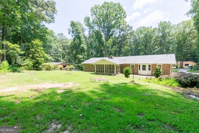 1976 Emerald Drive, Jonesboro, GA 30236