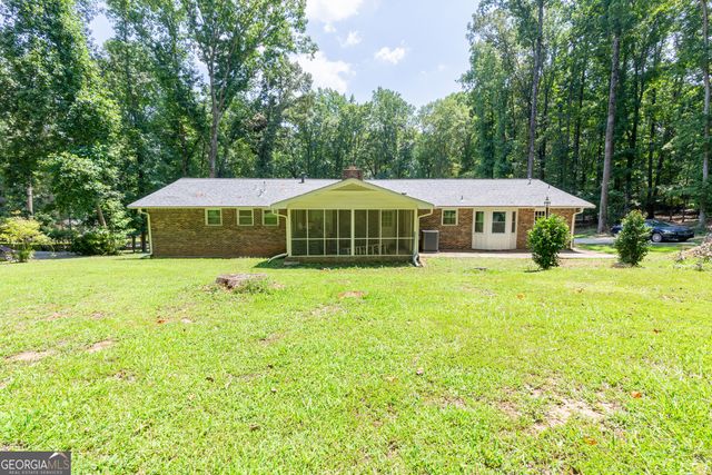 1976 Emerald Drive, Jonesboro, GA 30236