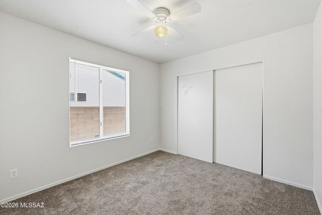 10008 E Moonstruck Way, Tucson, AZ 85747