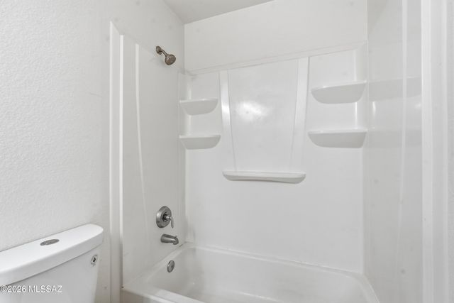 10008 E Moonstruck Way, Tucson, AZ 85747