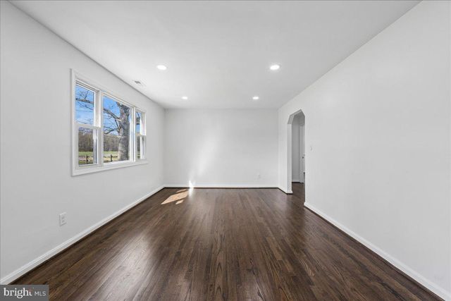 16206 ASHBOX RD, Brandywine, MD 20613