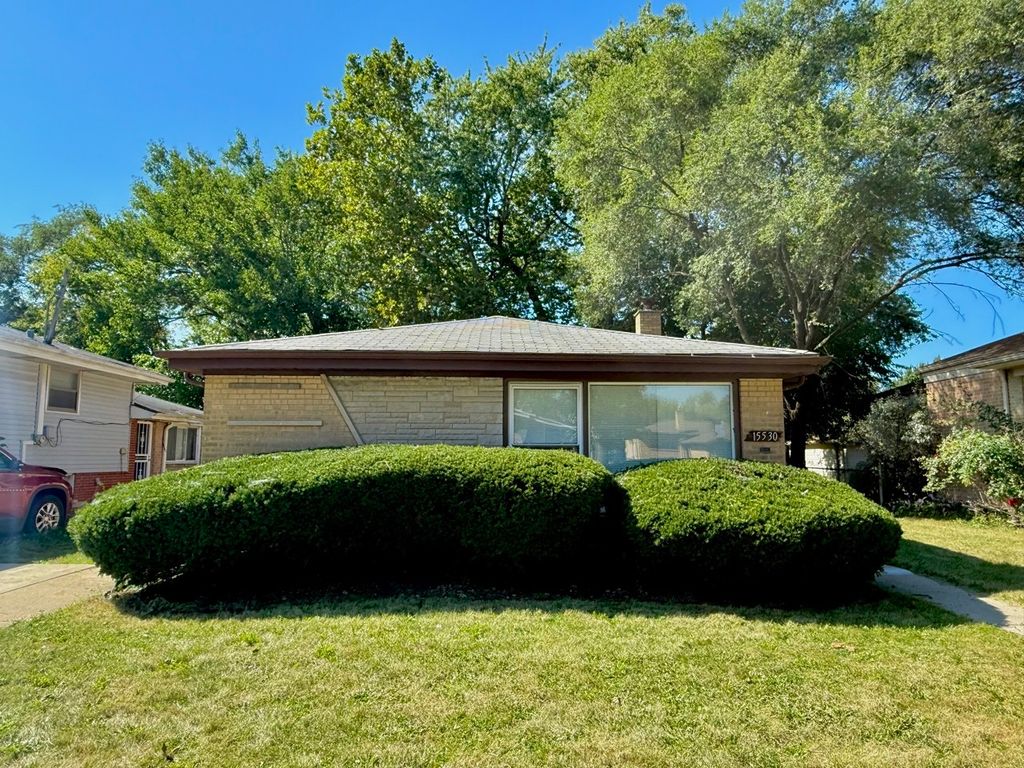 15530 University Avenue, Dolton, IL 60419