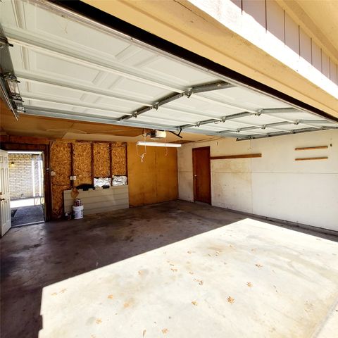 11352 QUAIL RUN Street, Dallas, TX 75238