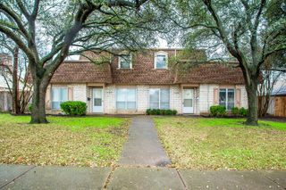 11352 QUAIL RUN Street, Dallas, TX 75238
