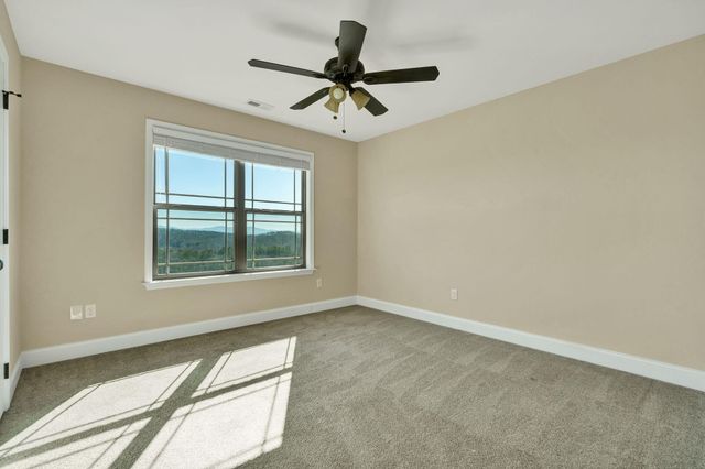 129 Timber Top Crossing SE, Cleveland, TN 37323