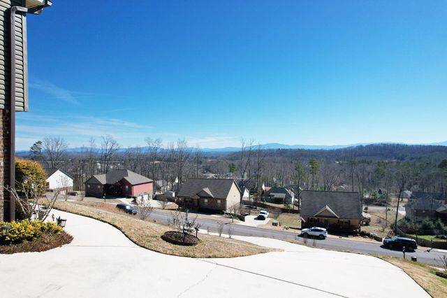 129 Timber Top Crossing SE, Cleveland, TN 37323