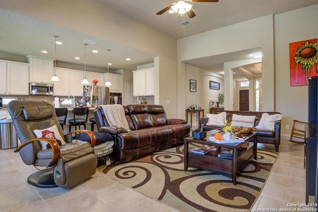 9019 Monument Parke, San Antonio, TX 78254