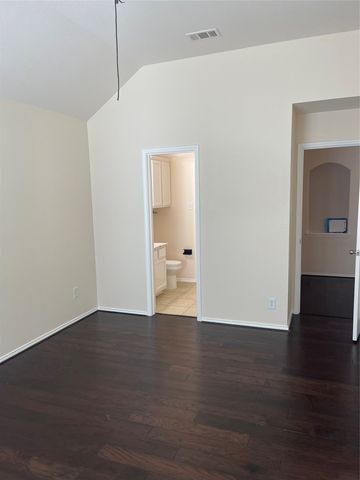 714 Crockett Drive, Mansfield, TX 76063