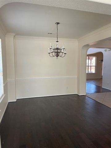 714 Crockett Drive, Mansfield, TX 76063