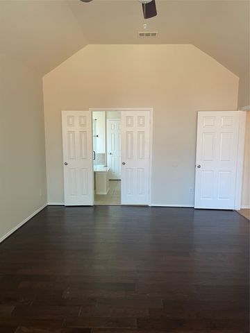 714 Crockett Drive, Mansfield, TX 76063