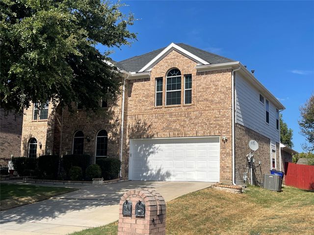 714 Crockett Drive, Mansfield, TX 76063