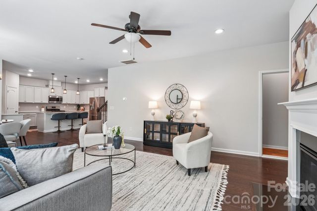 17810 Burnt Hickory Drive, Charlotte, NC 28278