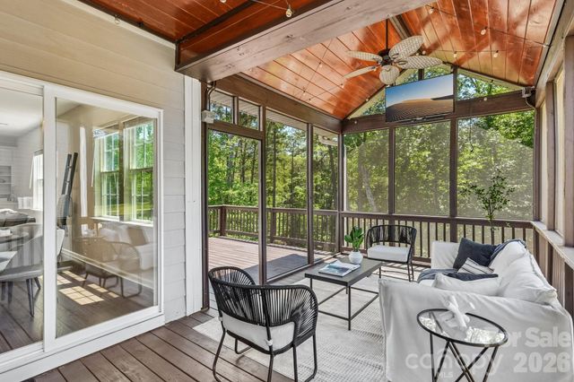 17810 Burnt Hickory Drive, Charlotte, NC 28278
