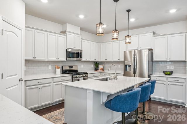17810 Burnt Hickory Drive, Charlotte, NC 28278