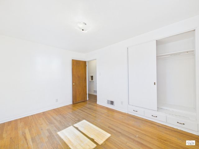 617 California Street SE, Albuquerque, NM 87108